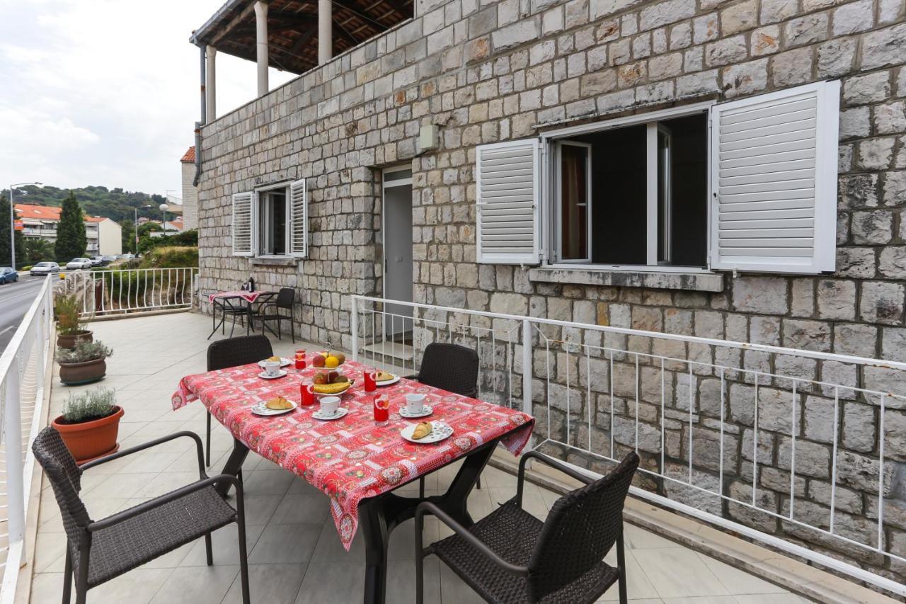 Apartments Sisic Dubrovnik Exterior photo